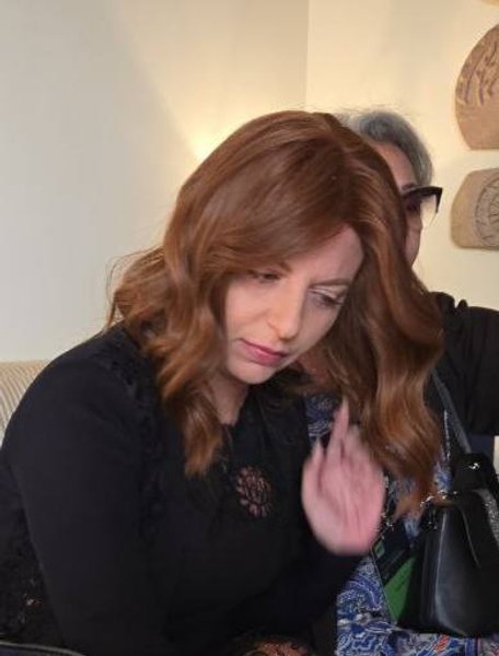 Маргарита Симоньян в парике